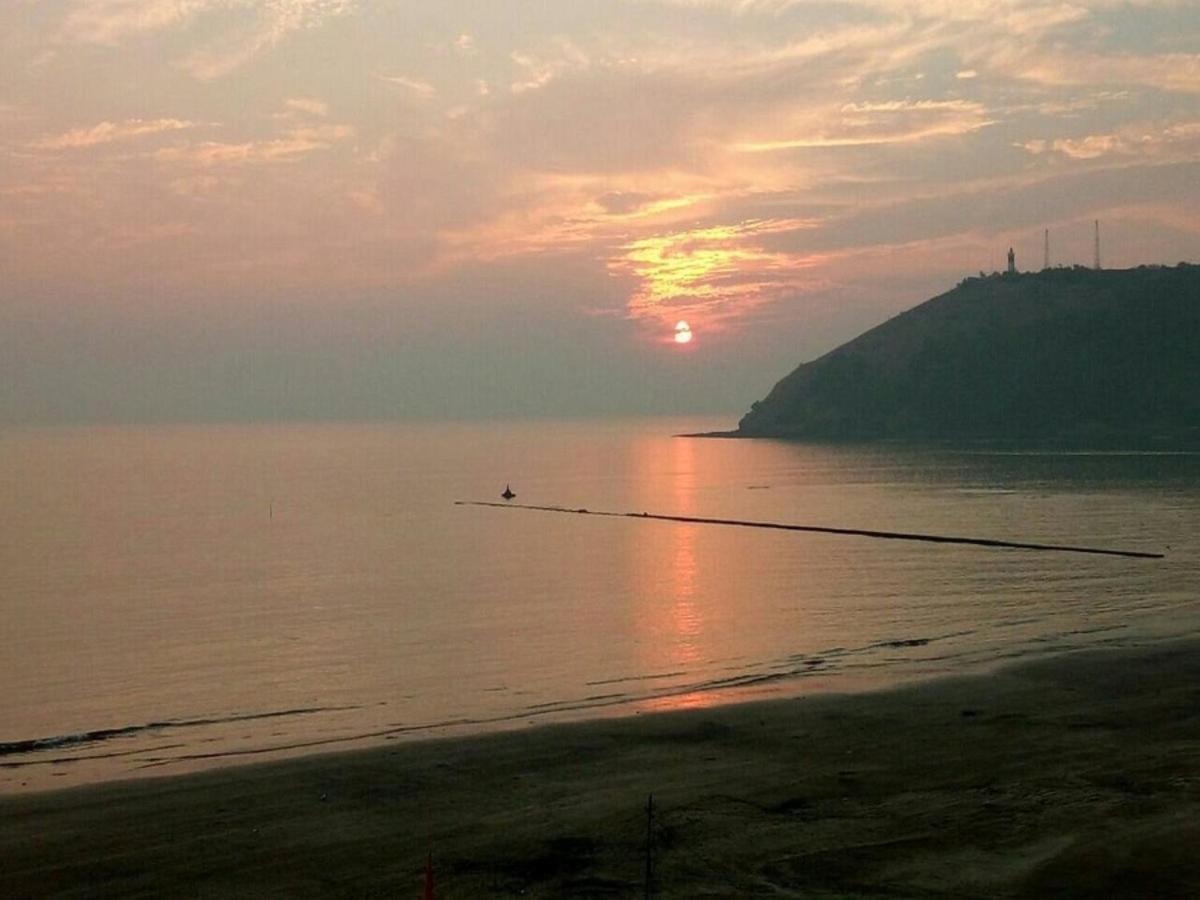 Hotel Sea Fans Ratnāgiri 外观 照片